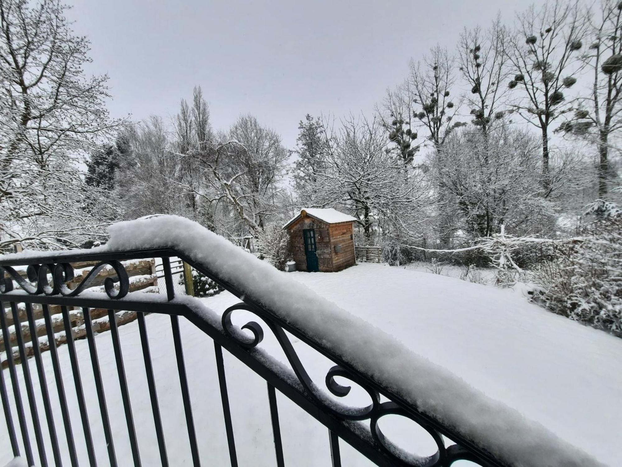 Gite Chez Berthe Pontfarcy Kültér fotó